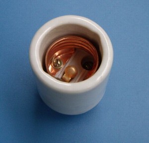 E27 508-1/2 porcelain lamp holder