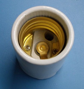 E40 539-2 porcelain lamp holder