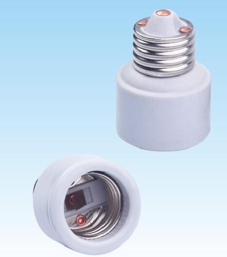 E26 to E26 Ceramic lamp holder adapter for led bulbs