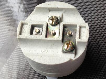 E27 F504 screw porcelain lamp socket white