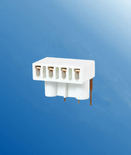 2G7 Surface mounted four needle Plug in lamp holders